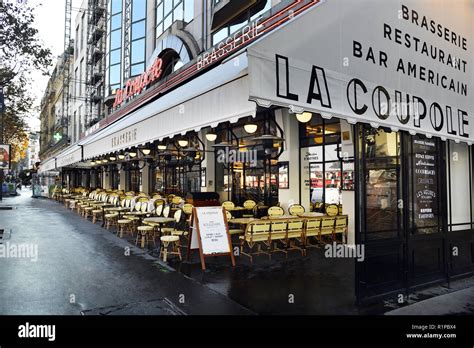 Brasserie La Coupole - Montparnasse - Paris - France Stock Photo - Alamy