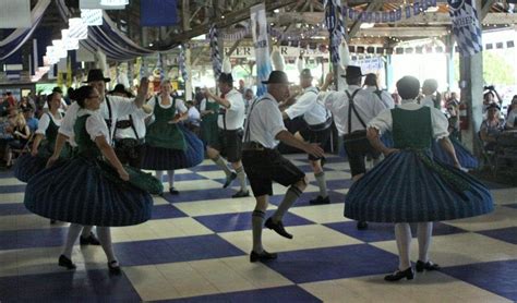 What is Schuhplattler -All About this Bavarian Cultural Tradition