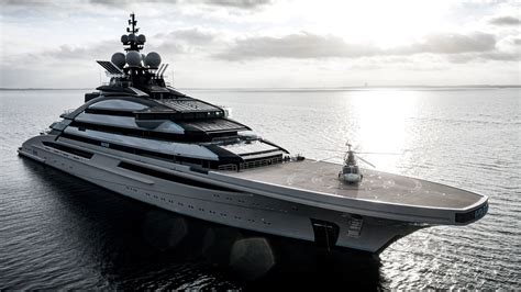 Best Luxury Yacht Brands - Luxury at its Finest