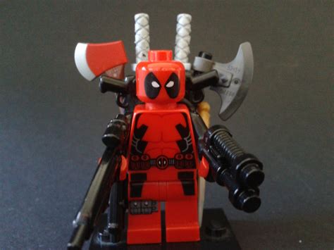 Wallpaper : robot, LEGO, Toy, machine, comics, Deadpool, marvel, mecha, weapons 2560x1920 ...