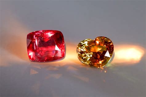 9ct Color Change Pyrope Spessartine Garnet | Singapore Island Jewellery ...