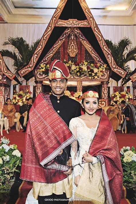 One Couple’s Patriotic Batak Wedding in Jakarta - Bridestory Blog