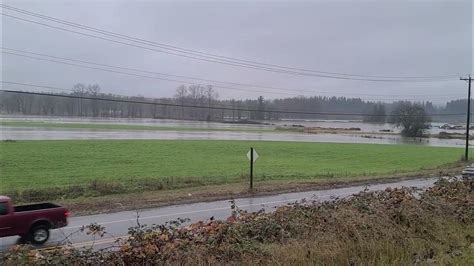 Stillaguamish River flooding - YouTube