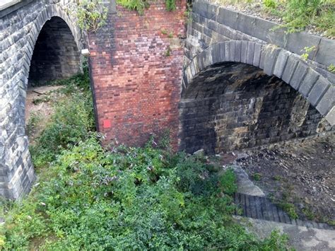 Central Viaduct, Leeds © Mark Stevenson cc-by-sa/2.0 :: Geograph ...