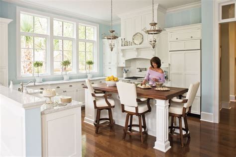 Elegant Kitchen Decor | Southern Living