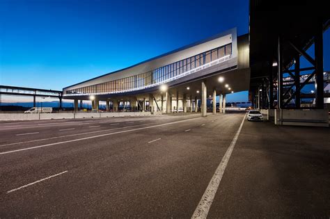 The Port of Helsinki Western Terminal 2 - iGuzzini