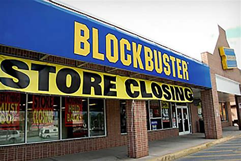 The Fall of a Franchise: Blockbuster and 5 Other Chains That Went Bust