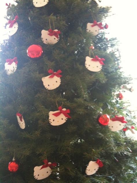 Hello Kitty Xmas Tree – Hello Kitty Hell