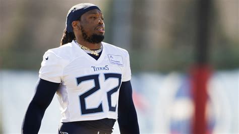 Fans go crazy for Tennessee Titans' Derrick Henry in pregame warmups