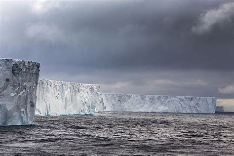 Which Was The World's Largest Recorded Iceberg? - WorldAtlas