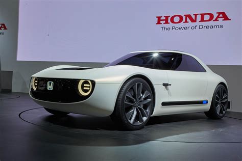 Honda Sports EV Concept revealed - Photos (1 of 7)