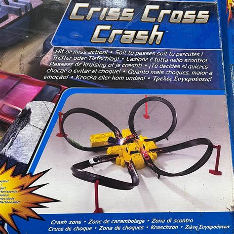 Hot wheels Criss Cross Crash, Hobbies & Toys, Toys & Games on Carousell