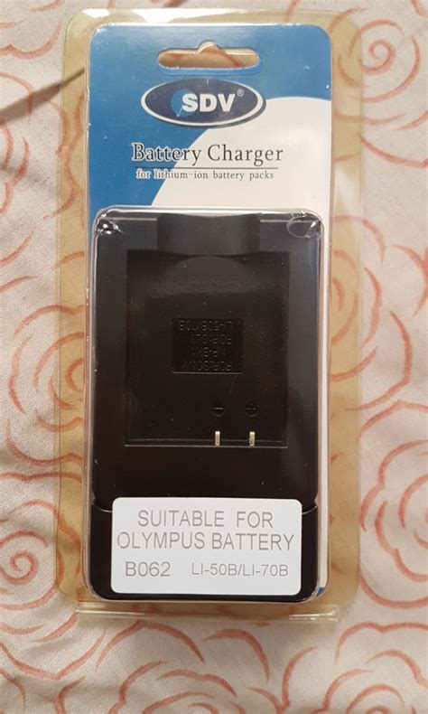 Li-ion battery Charger, Photography, Photography Accessories, Batteries ...