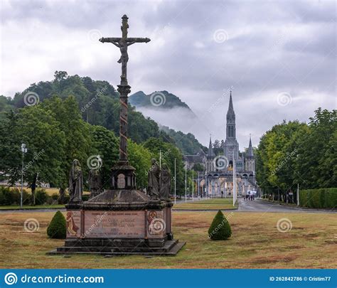 Sanctuaire De Notre-Dame De Lourdes, the Sanctuary of Our Lady of ...