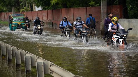 Weather update Delhi likely to receive light rainfall maximum minimum ...