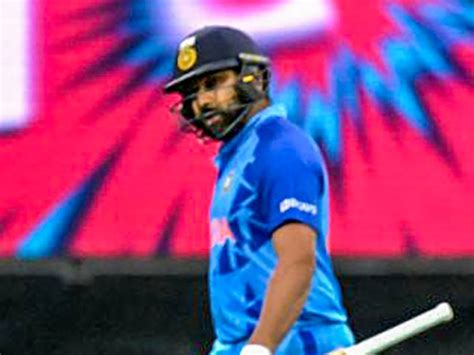 India vs England T20 World Cup: Rohit Sharma breaks down after India's ...