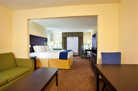 Discount Coupon for Holiday Inn Express Hotel & Suites Chicago South ...