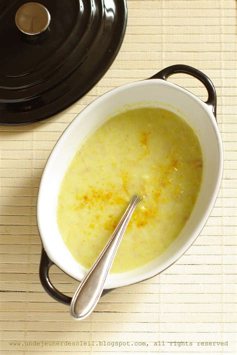 Soupe de poireaux au curry - Un déjeuner de soleil | Soupe poireaux ...