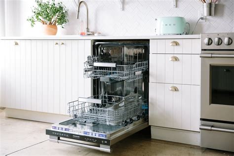 The 8 Best Small Dishwashers for Tiny Kitchens 2023 | Apartment Therapy