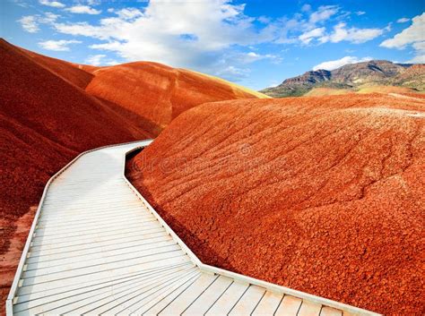 John Day Fossil Beds National Monument Stock Image - Image of hiking, fossil: 61131235