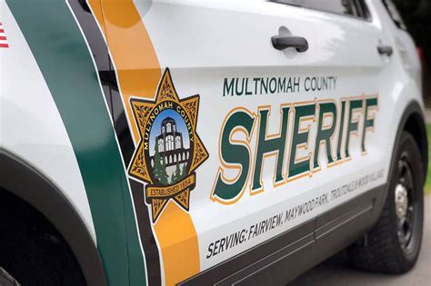 Multnomah County deputy, under investigation for assault, put on paid ...