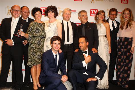 2012: The Cast of The Slap | These Blast From the Past Logies Pictures ...