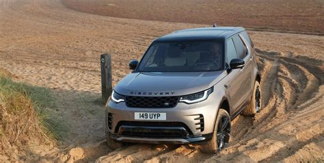 2021 Land Rover Discovery Gets Updated Tech, New Powertrains