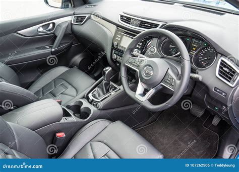 Nissan Qashqai 2017 Interior Editorial Photo - Image of luxury, wagen ...