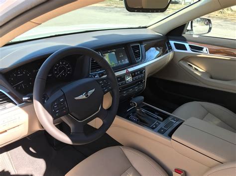 2018 Genesis G80: 121 Interior Photos | U.S. News