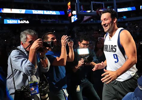 Oh look, it’s Tony Romo in a Dallas Mavericks uniform - The Washington Post