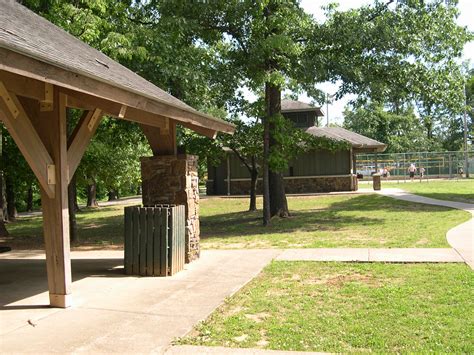 Facilities • Veterans Memorial Park - Large Pavilion