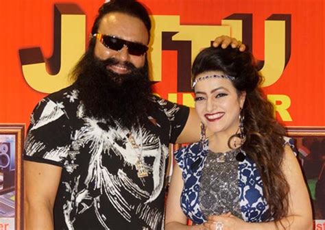 Panchkula violence: Dera functionaries arrested, search for Honeypreet ...