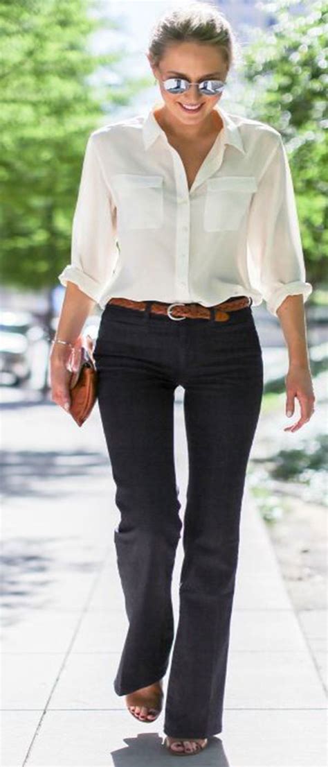 Types of Fashionable Formal Wear for Working Woman