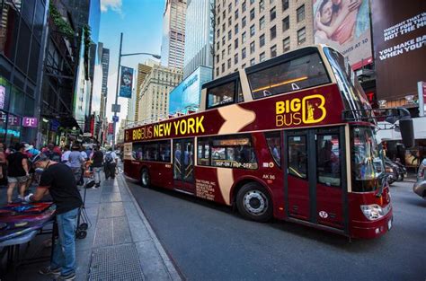 The Absolute Best Night Bus Tours in NYC 2024 • Reviews • Prices • Route