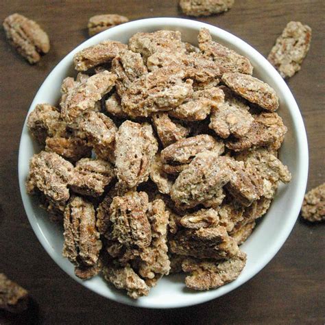 Cinnamon Spiced Pecans | Perfect Holiday Snack! | Whisking Up Yum