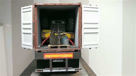 Container Trailer - Model Trucks: Big Rigs and Heavy Equipment - Model ...