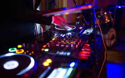 Download wallpapers DJ, disco, DJ console, musicians, neon lights, night party | Music ...