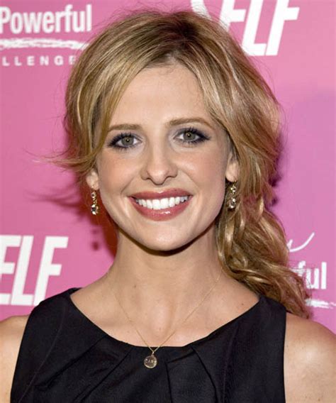 Sarah Michelle Gellar Hairstyles in 2018