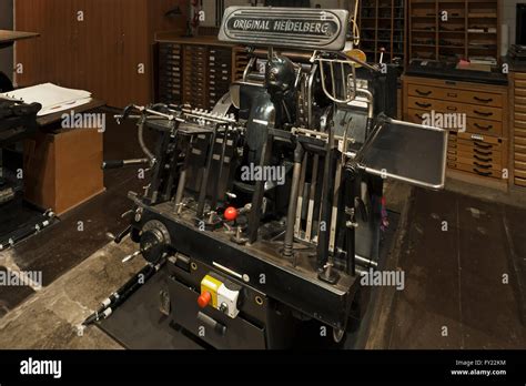 Heidelberg printing press hi-res stock photography and images - Alamy