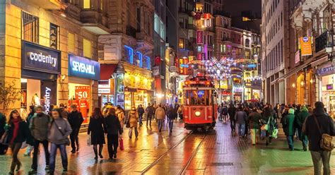 Istanbul Nightlife | 2024 Complete Guide