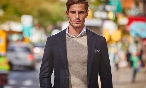 How To Wear A Sweater - Modern Men's Guide