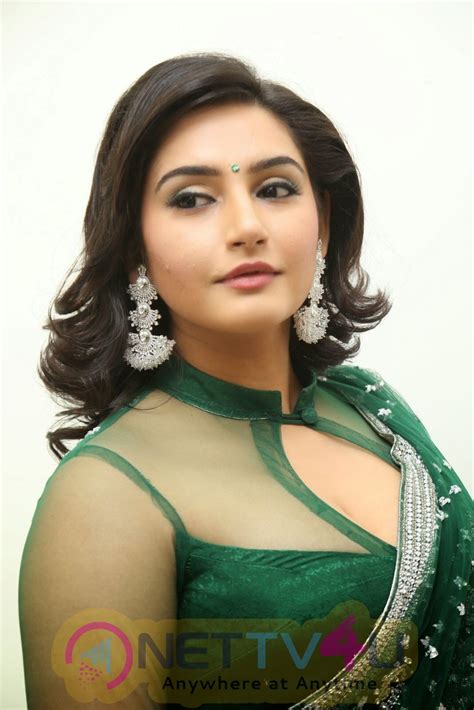 Actress Ragini Dwivedi Hot Glamour Stills | 604046 | Galleries & HD Images