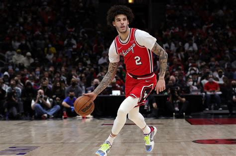 Chicago Bulls Scamper For Help With Lonzo Ball To Miss 2023-24 NBA Season | IBTimes