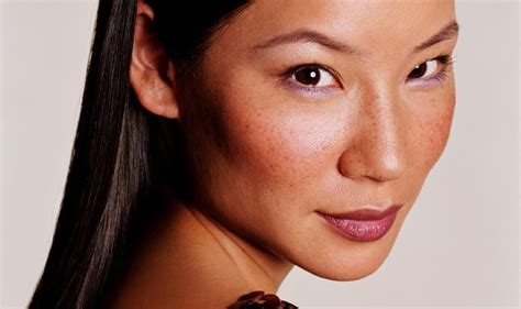 Women in the Media: Lucy Liu to play Watson on new Sherlock Holmes ...