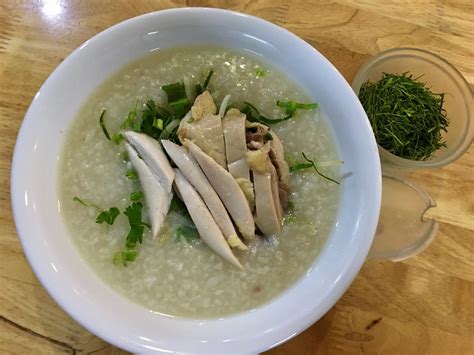 Cháo Gà - Vietnamese Rice Porridge with Chicken - Delicious Vietnam