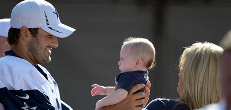 Tony Romo's kids have hilarious reaction to news he retired