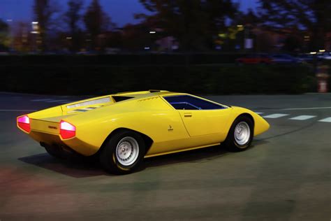 Lamborghini Countach LP500 | radicalmag Klassiker Design