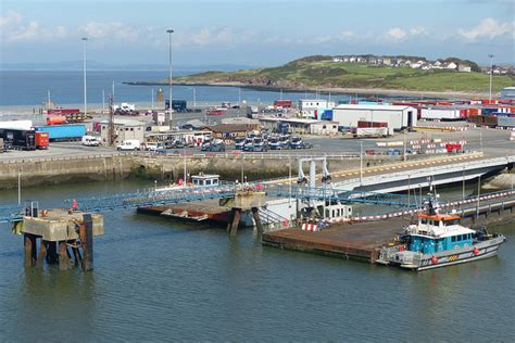 Heysham Port © Robin Drayton cc-by-sa/2.0 :: Geograph Britain and Ireland