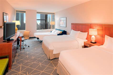 Hotel Rooms Midtown East, NYC | Courtyard New York Manhattan/Midtown East