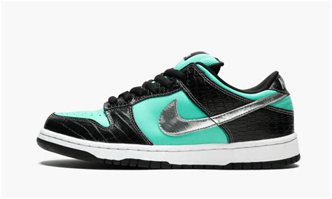 Diamond Supply Co. x Nike SB Dunk Low Tiffany 2005 304292-402 Release ...